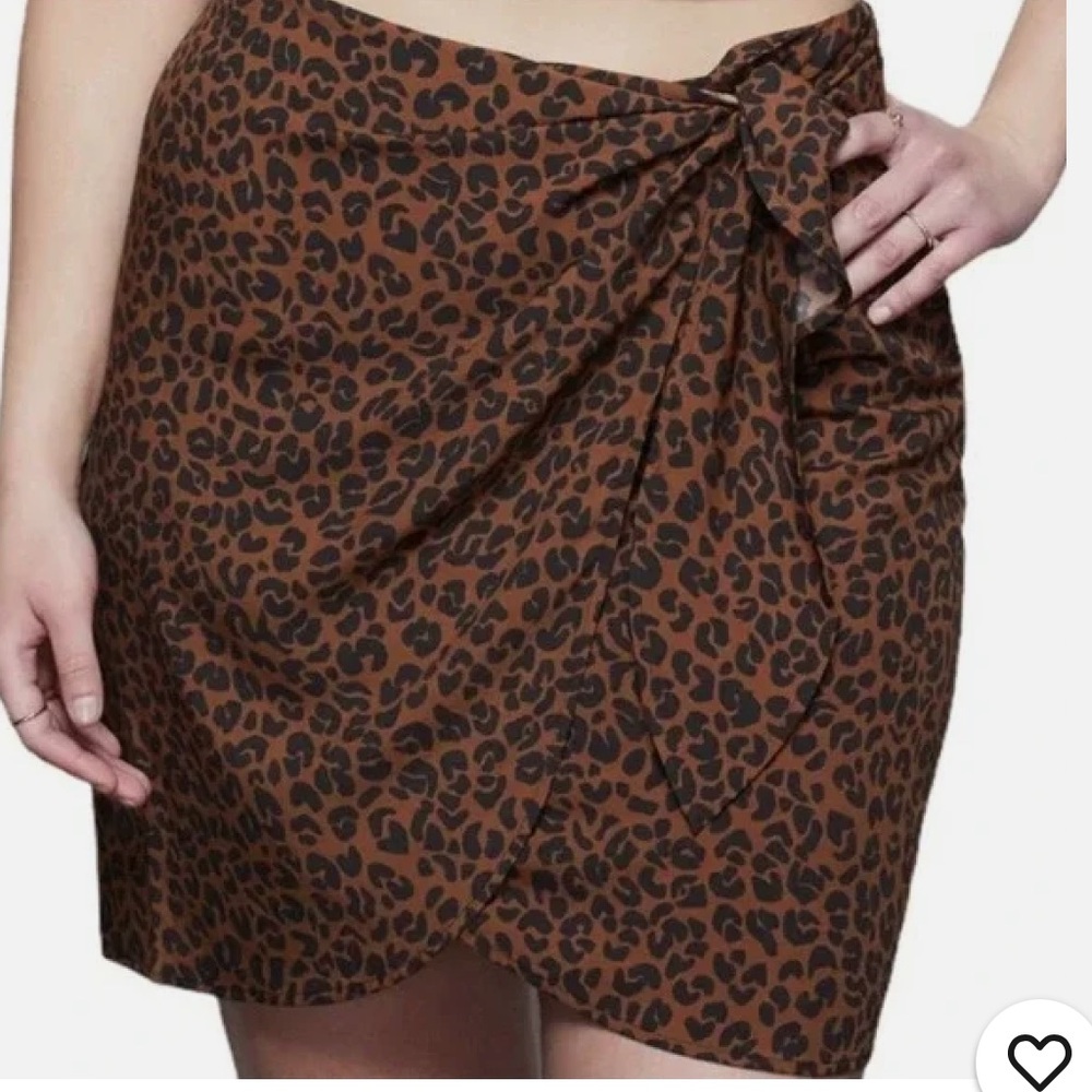 Good American Leopard Print Wrap Skirt